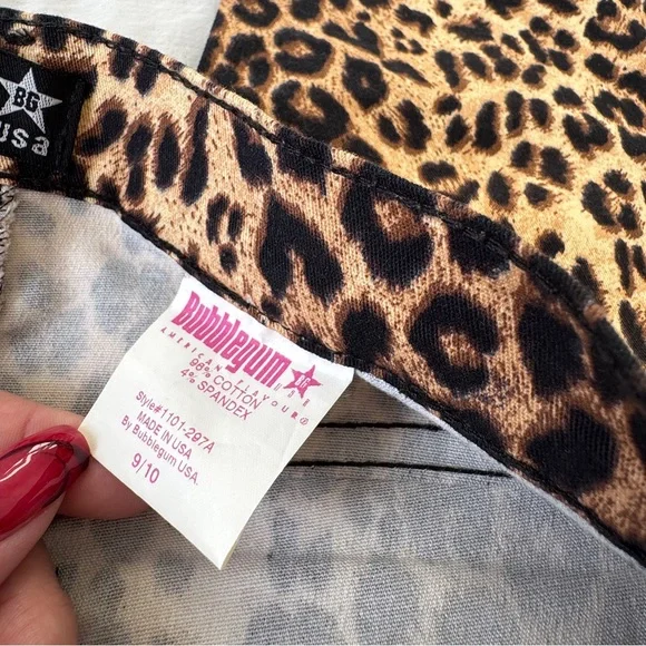 Bubblegum Wild Leopard Print Pants - Picture 8 of 8